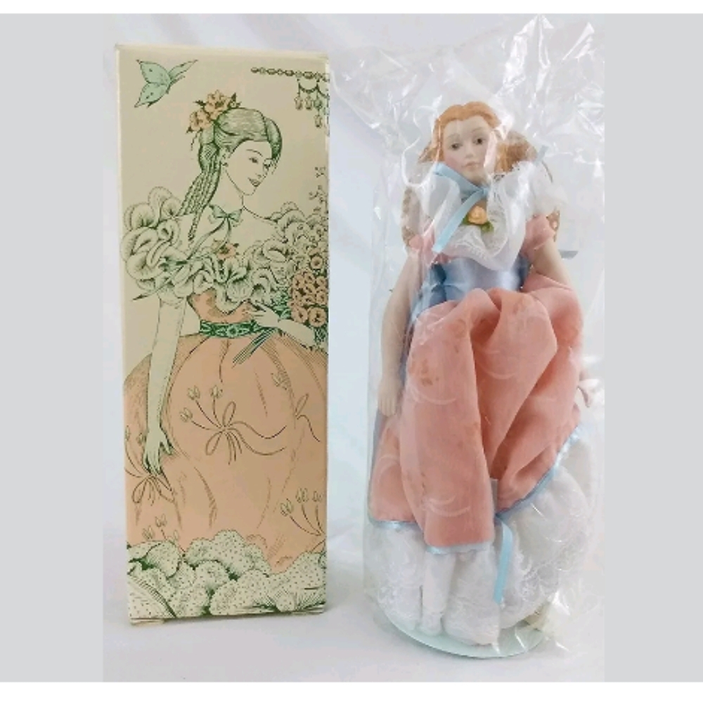 Avon Bygone Days Fashion Doll Collection Romantic
